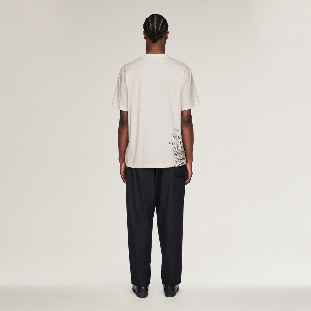 Y-3 GFX T-Shirt Chalk White - Модел 3