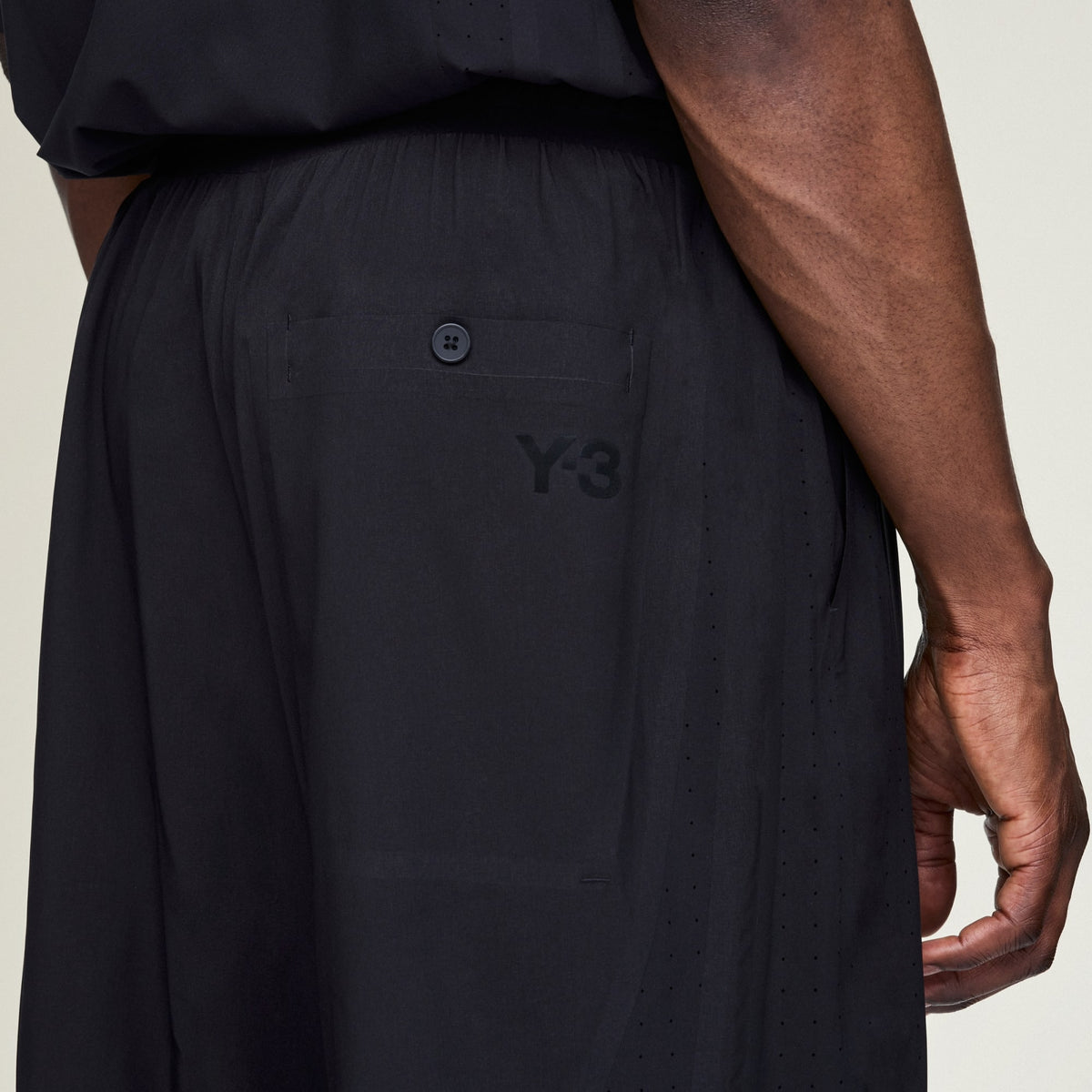 Y-3 Sport Shorts - Черен - Детайл 2