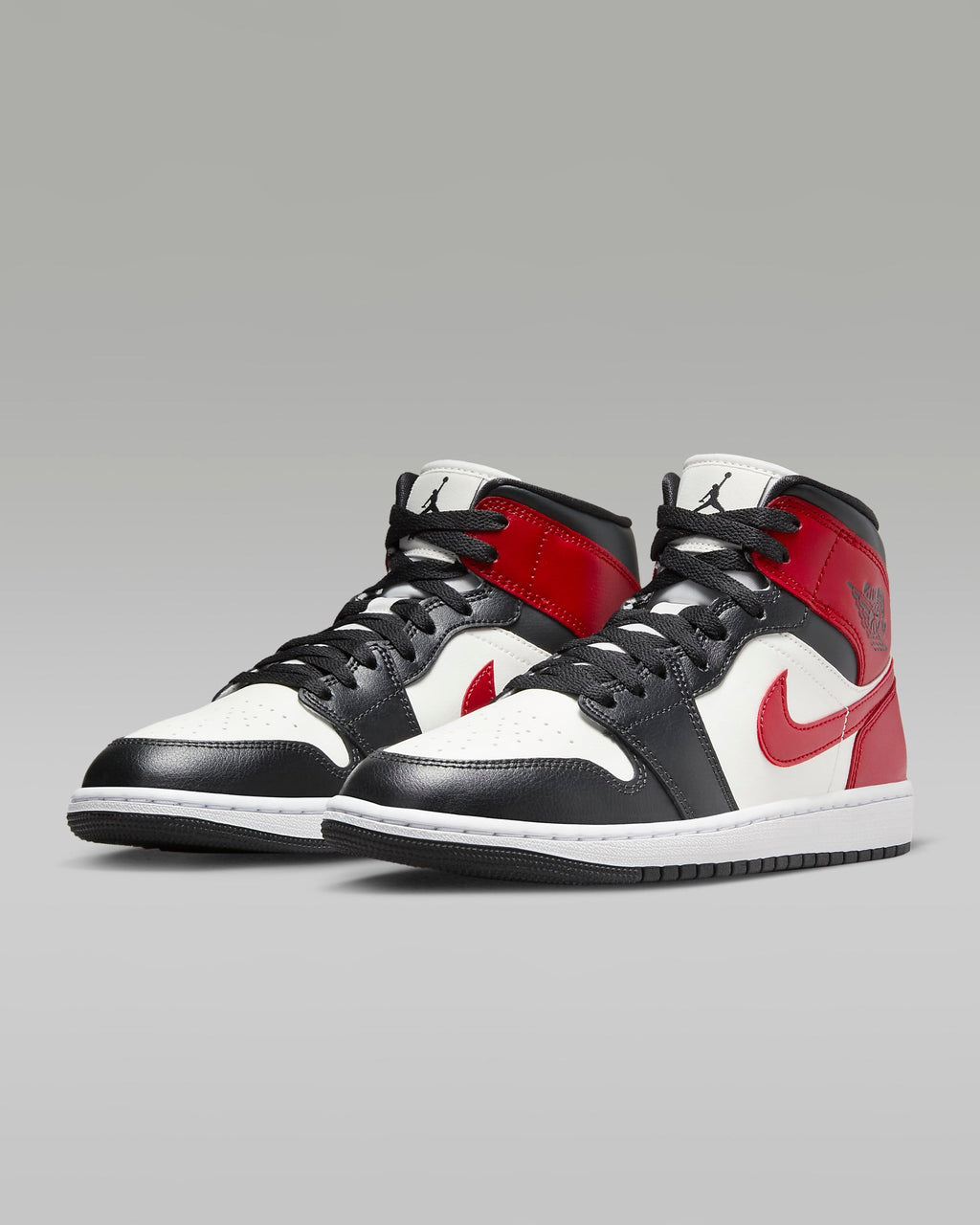 Nike WMNS Air Jordan 1 Mid BQ6472-160